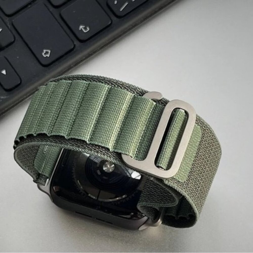 New Green Loop Adjustable Strap For Apple Watch - image 3